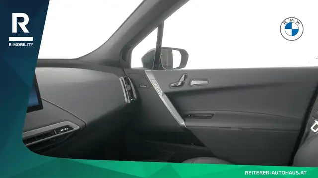 BMW Ix view 24
