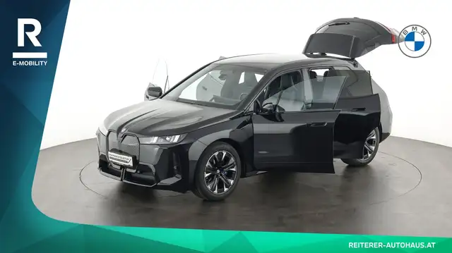 BMW Ix view 10