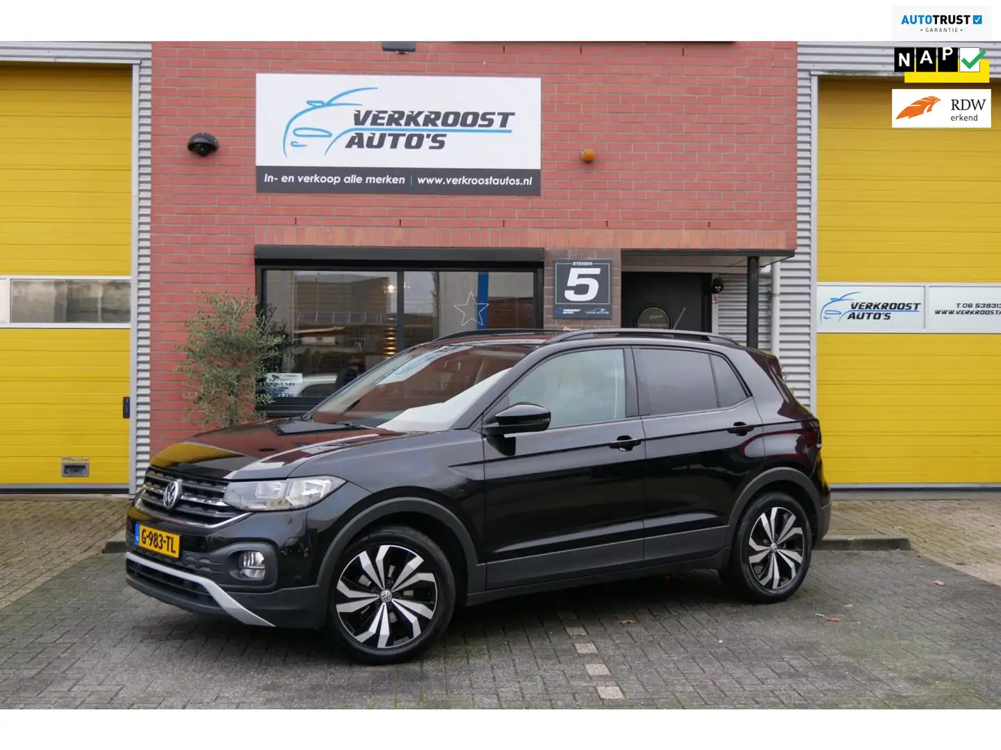 Volkswagen T-Cross 1.0 TSI Life.stoelverw.carplay.cruise.navi. org Ne Noir - 1