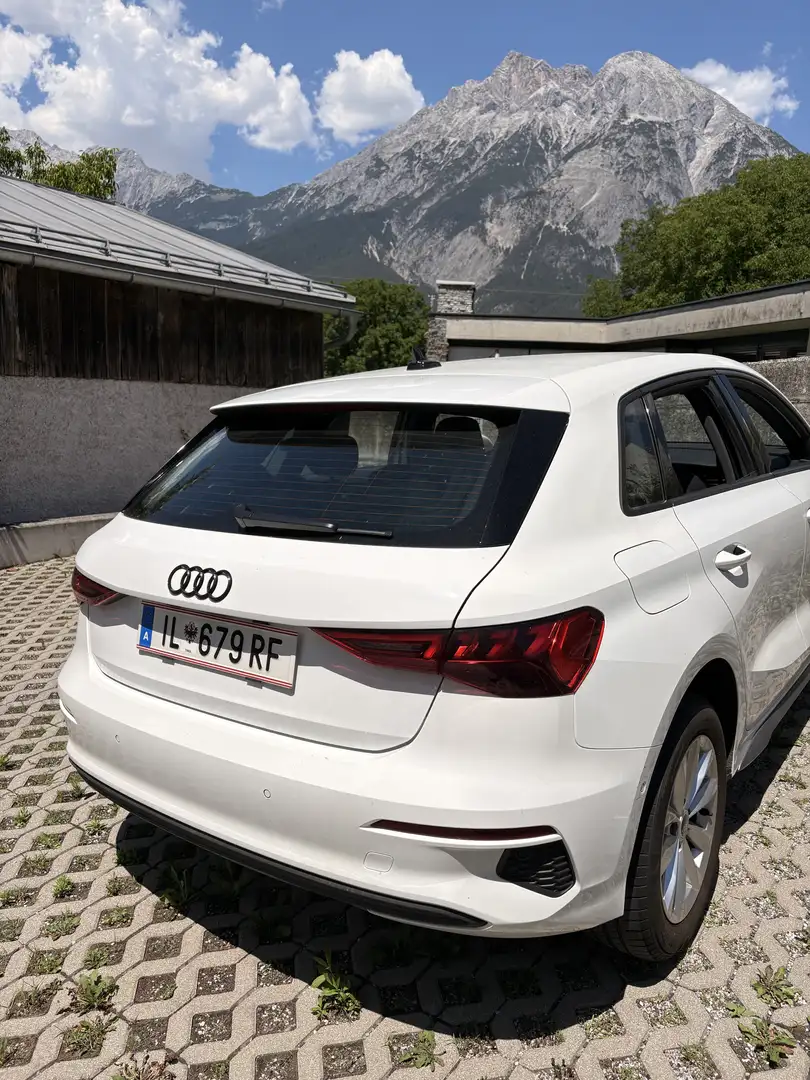Audi A3 SB 30 TFSI intense S-tronic - 1