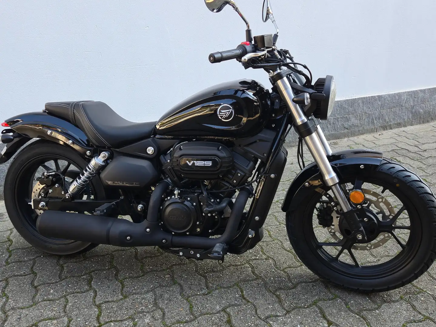 Keeway V CRUISE 125 ABS Schwarz - 1