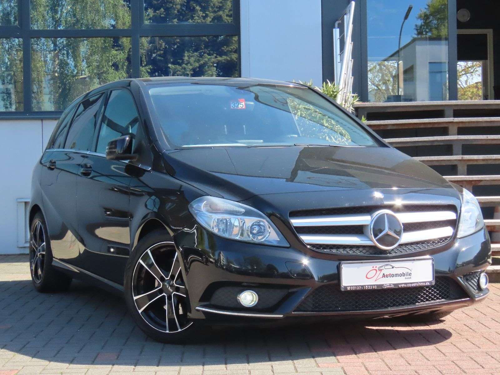Second hand Mercedes Benz B-Class 180