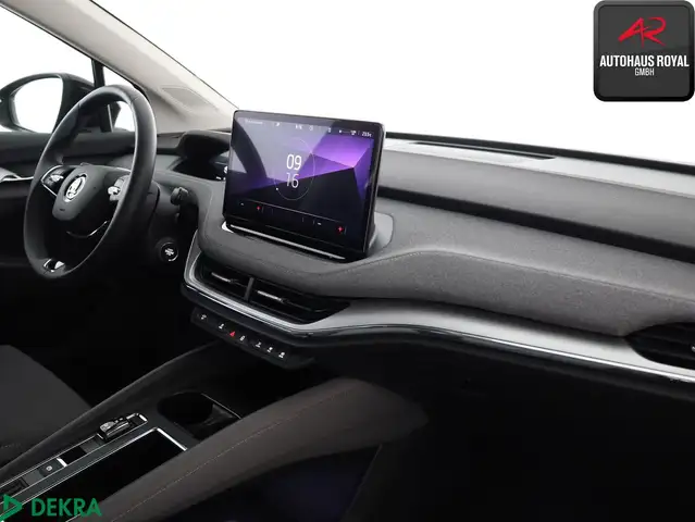 Skoda Enyaq view 11