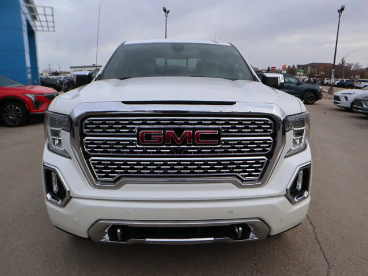 GMC Sierra 1500 снимка GMC Sierra 1500