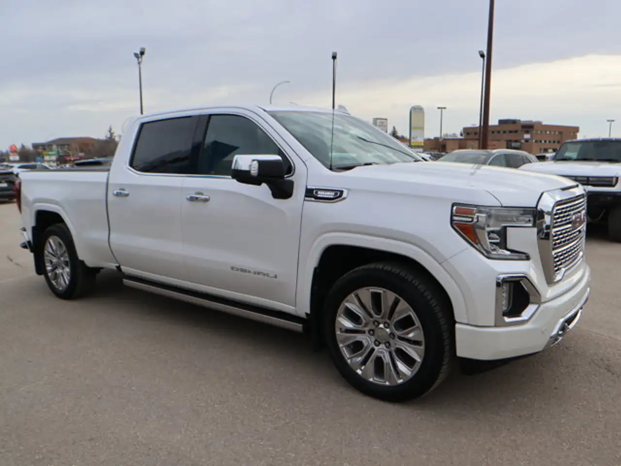 GMC Sierra 1500 снимка GMC Sierra 1500