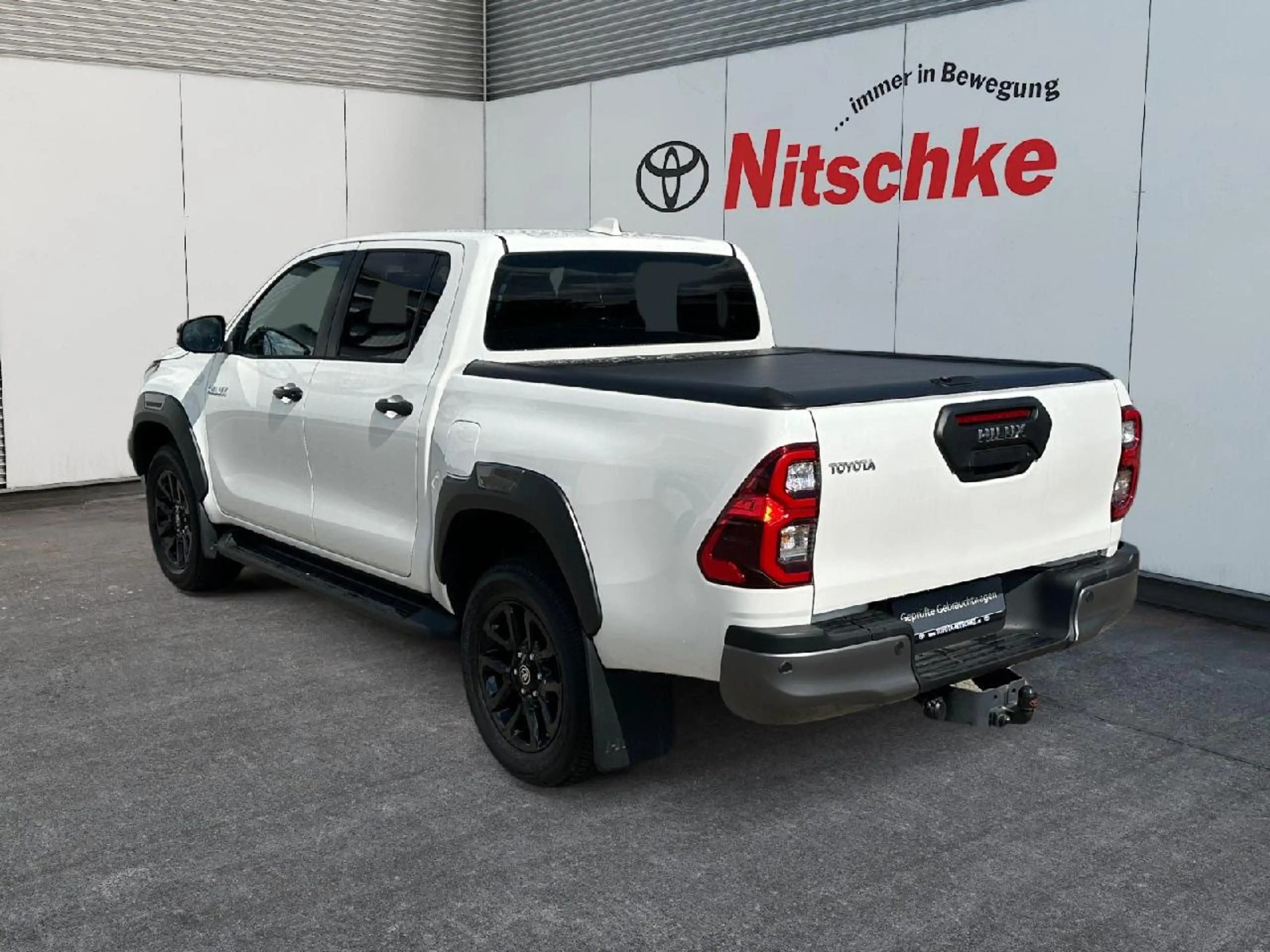 Toyota Hilux 2.8 Double Cab Invincible 4x4, Rollo AHK — photo 3