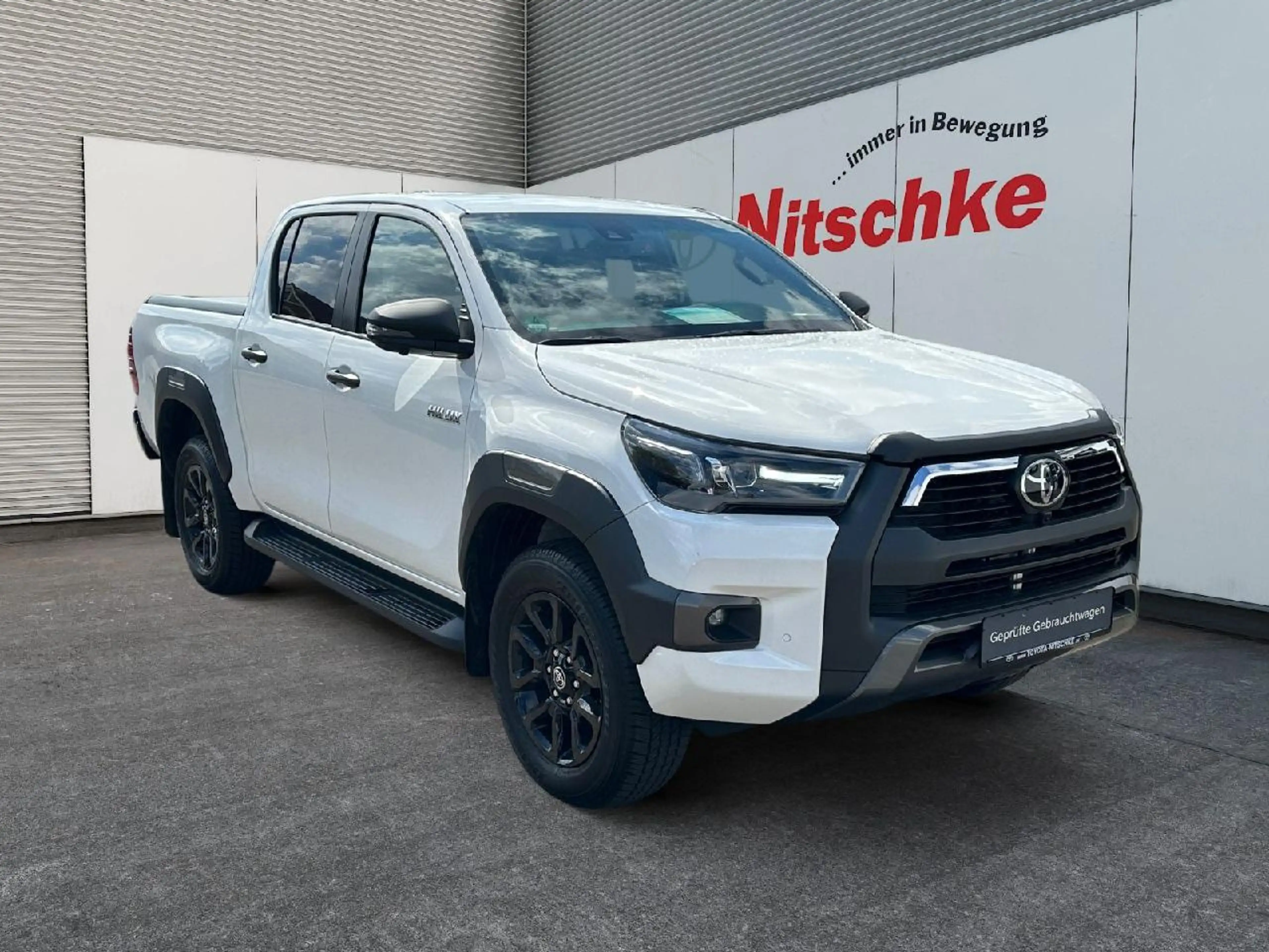 Toyota Hilux 2.8 Double Cab Invincible 4x4, Rollo AHK — photo 7