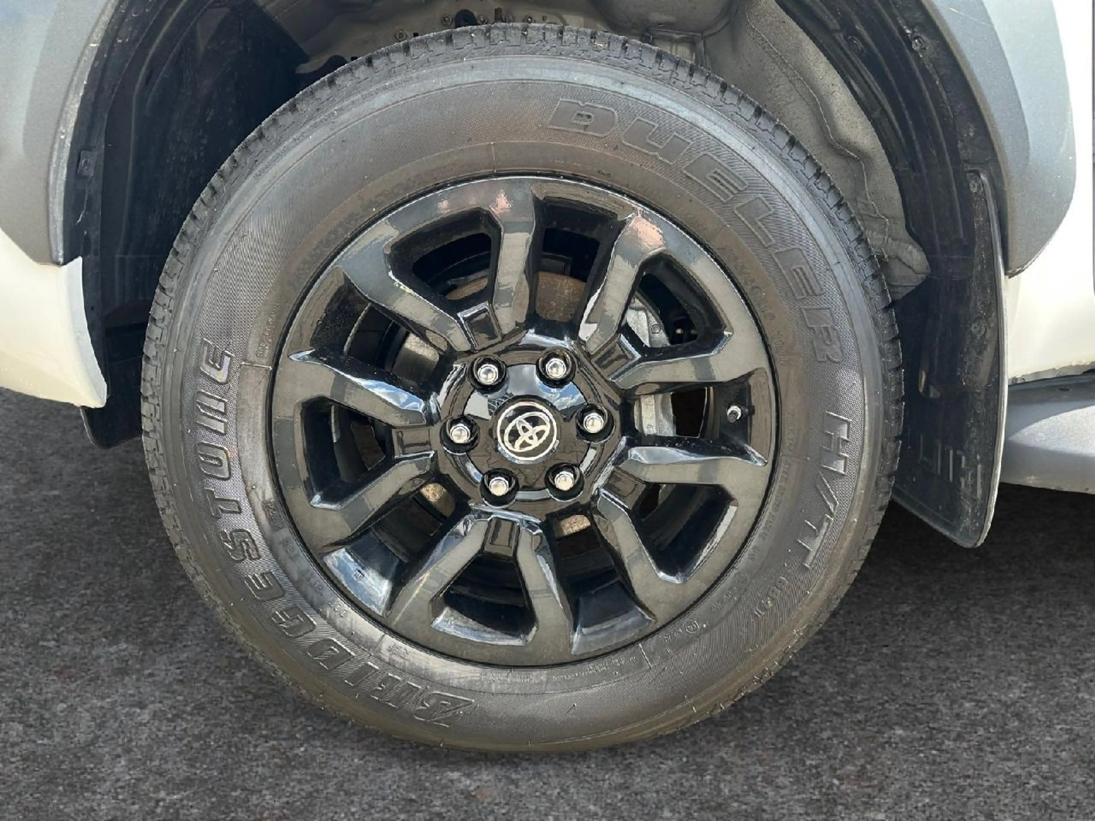 Toyota Hilux 2.8 Double Cab Invincible 4x4, Rollo AHK — photo 13