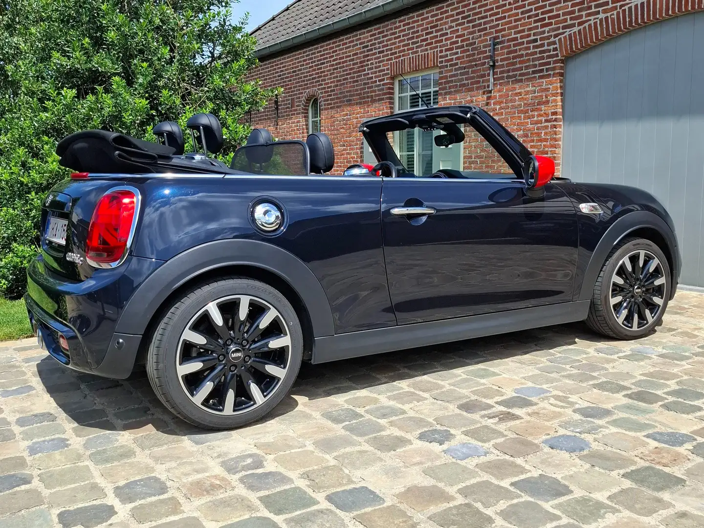 MINI Cooper S Cabrio Mini Cooper S Cabrio Aut. Blauw - 2