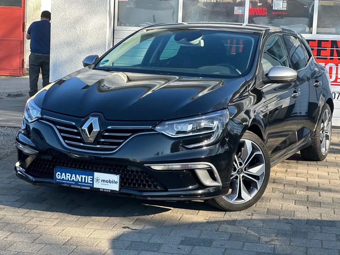 Renault Megane IV Lim. 5-trg. GT-Line Fekete - 2