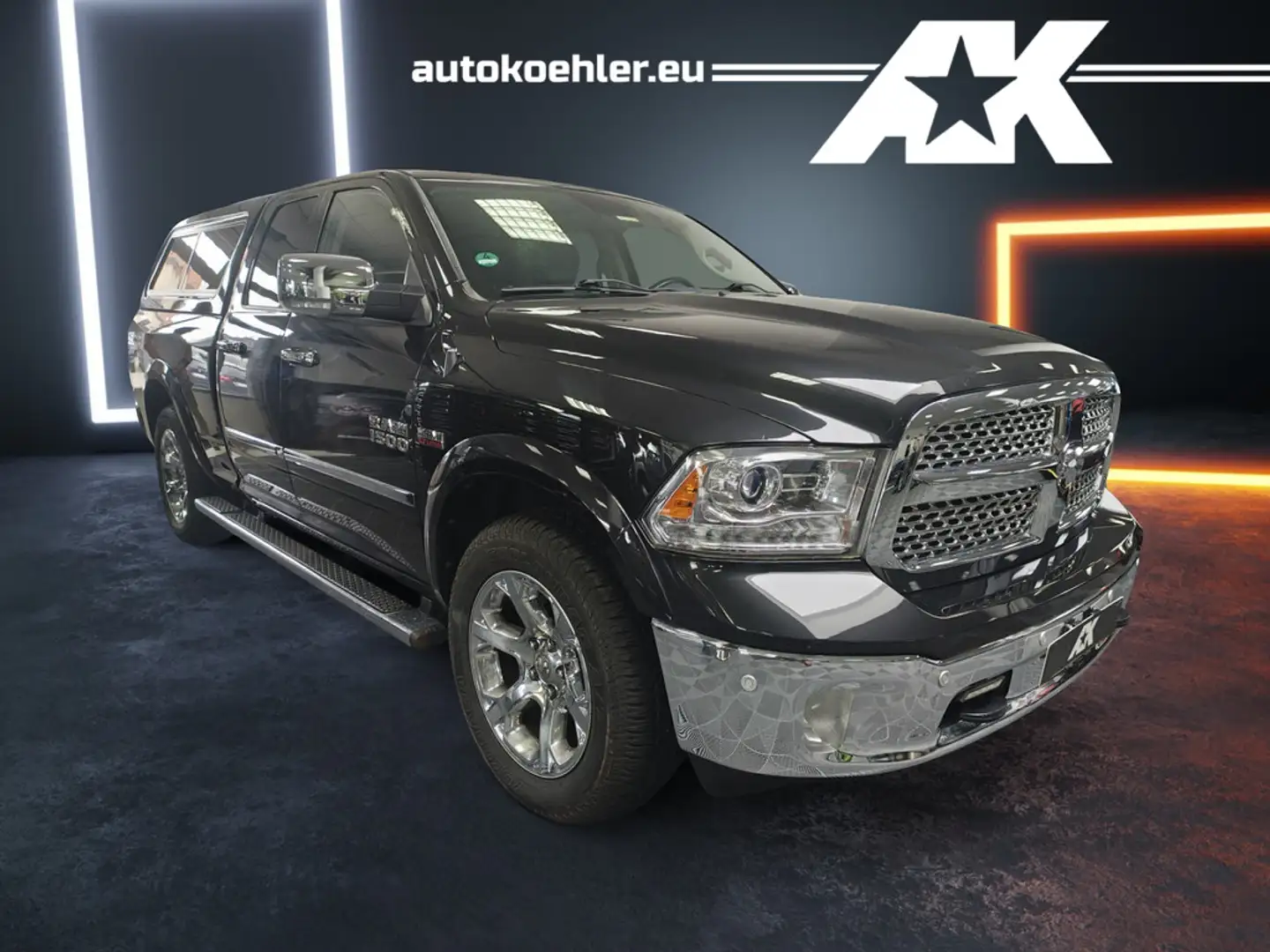 Dodge RAM Laramie Quad Cab Hardtop LPG Fekete - 1