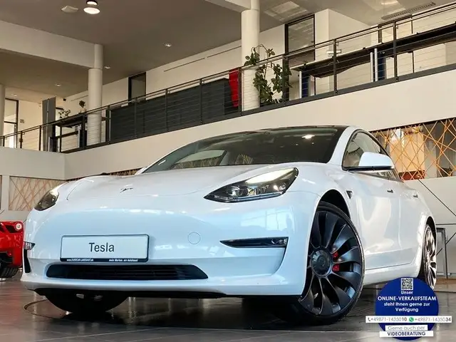 Tesla Model 3 AWD Performance Dual Motor Pano ACC 20"