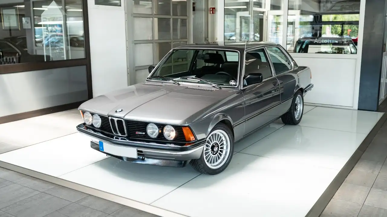 BMW 323 i E21 im Traumzustand mit ALPINA Parts, foto 2