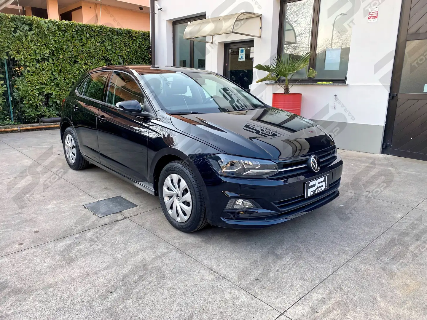 Volkswagen Polo 1.0 tsi Life 95cv - Uniproprietario - Neopatentati Negro - 2