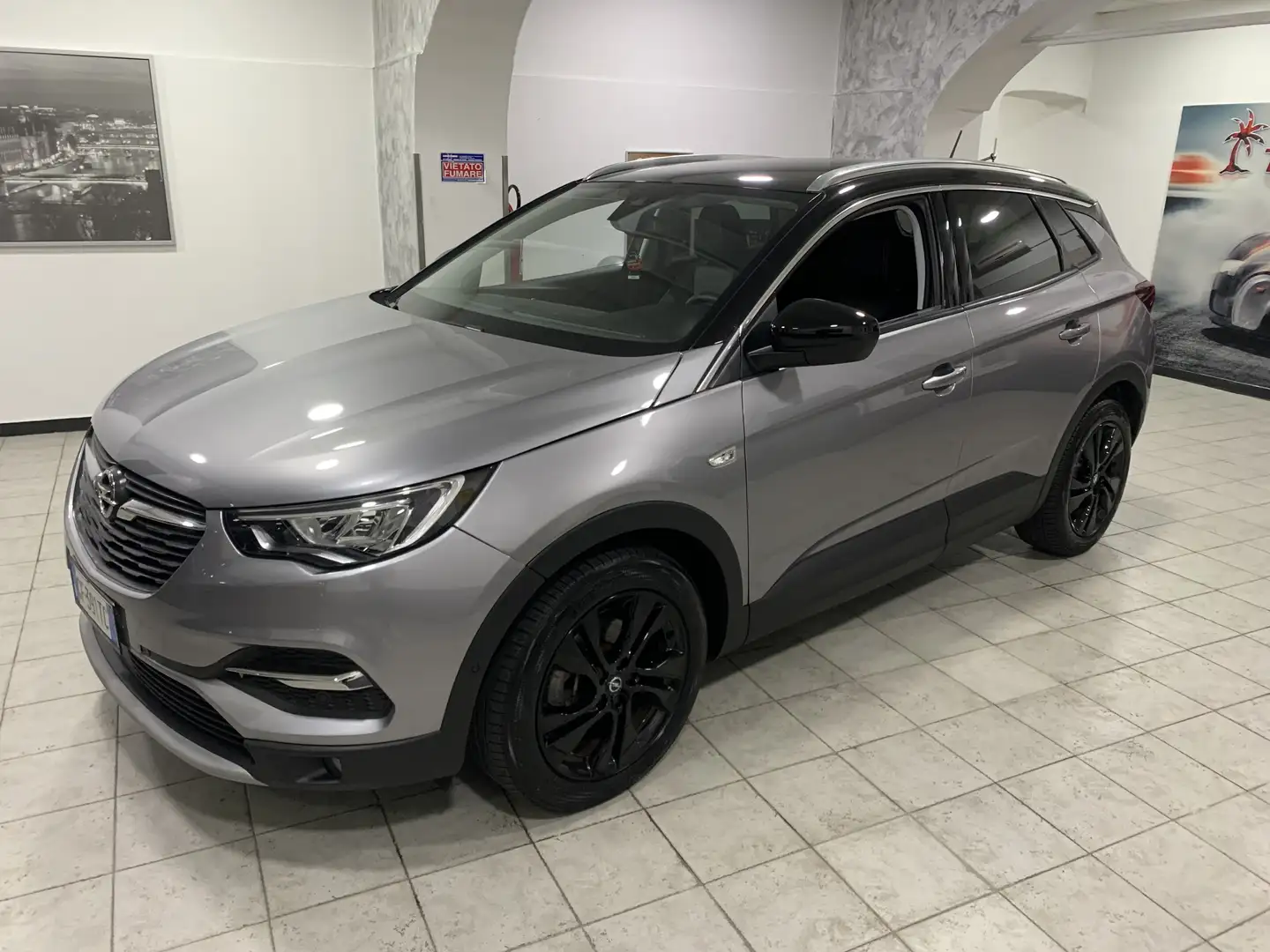 Opel Grandland X Grandland X 1.2 Design Line s Grigio - 1