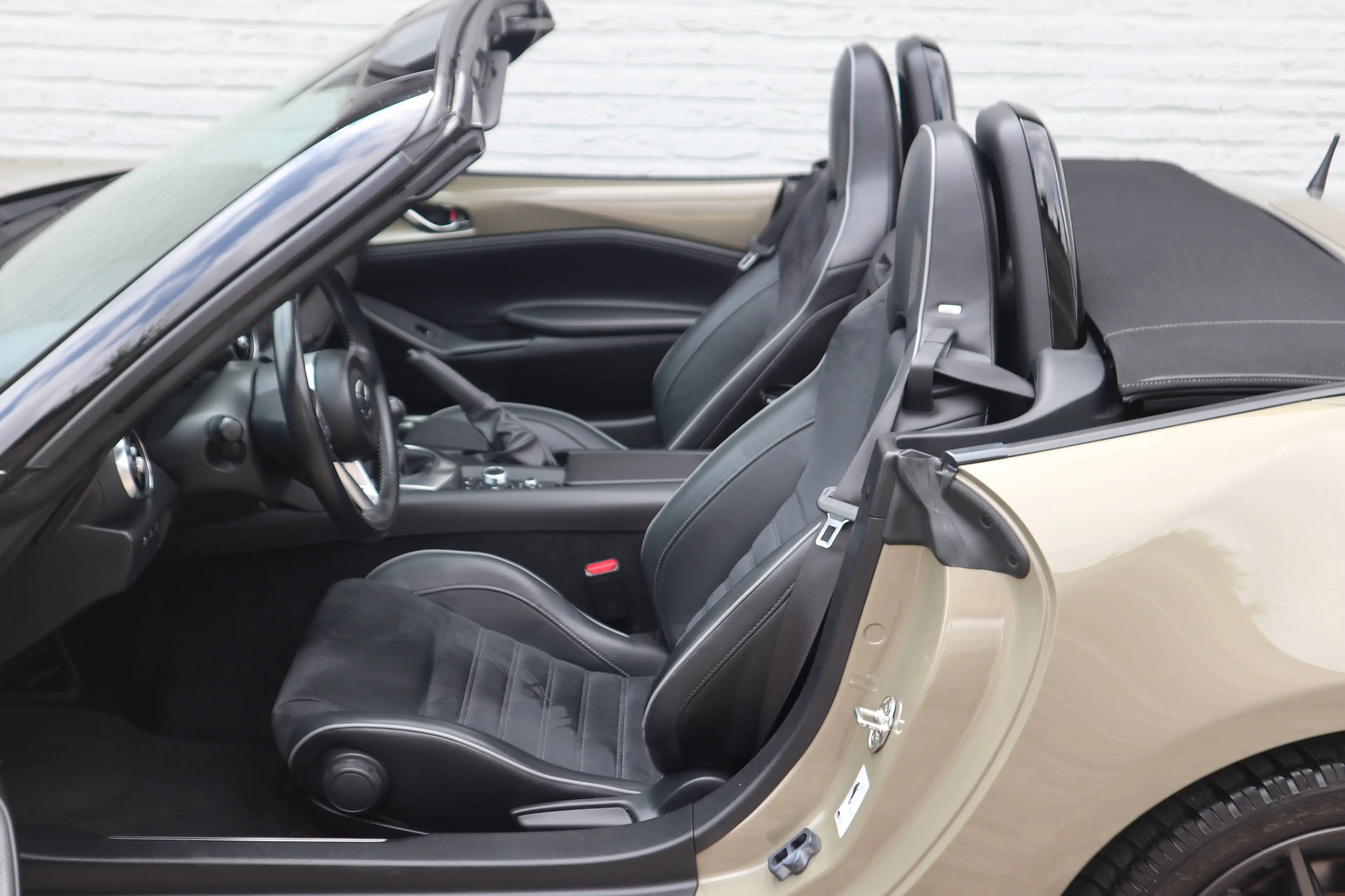 Mazda MX-5 MX-5 1.5i Skyactiv-G Homura/ GPS /CAMERA /zyrconic sand metalic /Topstaat !!! — photo 15