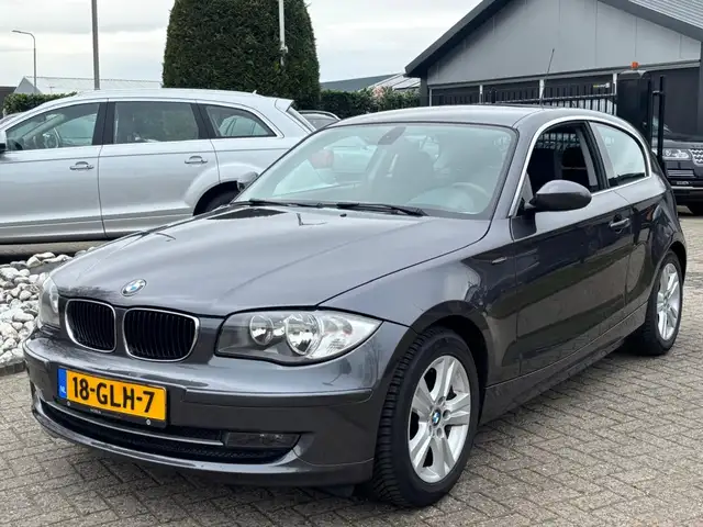 BMW 118 1-serie 118i Executive Automaat 2008 Onderhoudshis