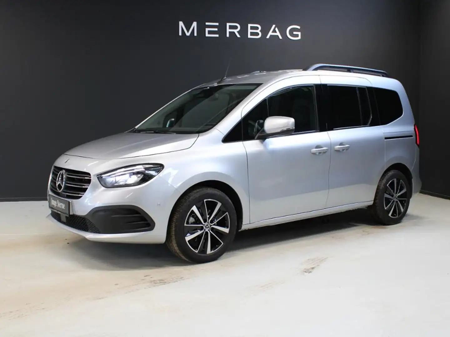 Mercedes-Benz T-Class T 180 d *Progressive Edition LED Kamera Nav MBUX Argintiu - 2