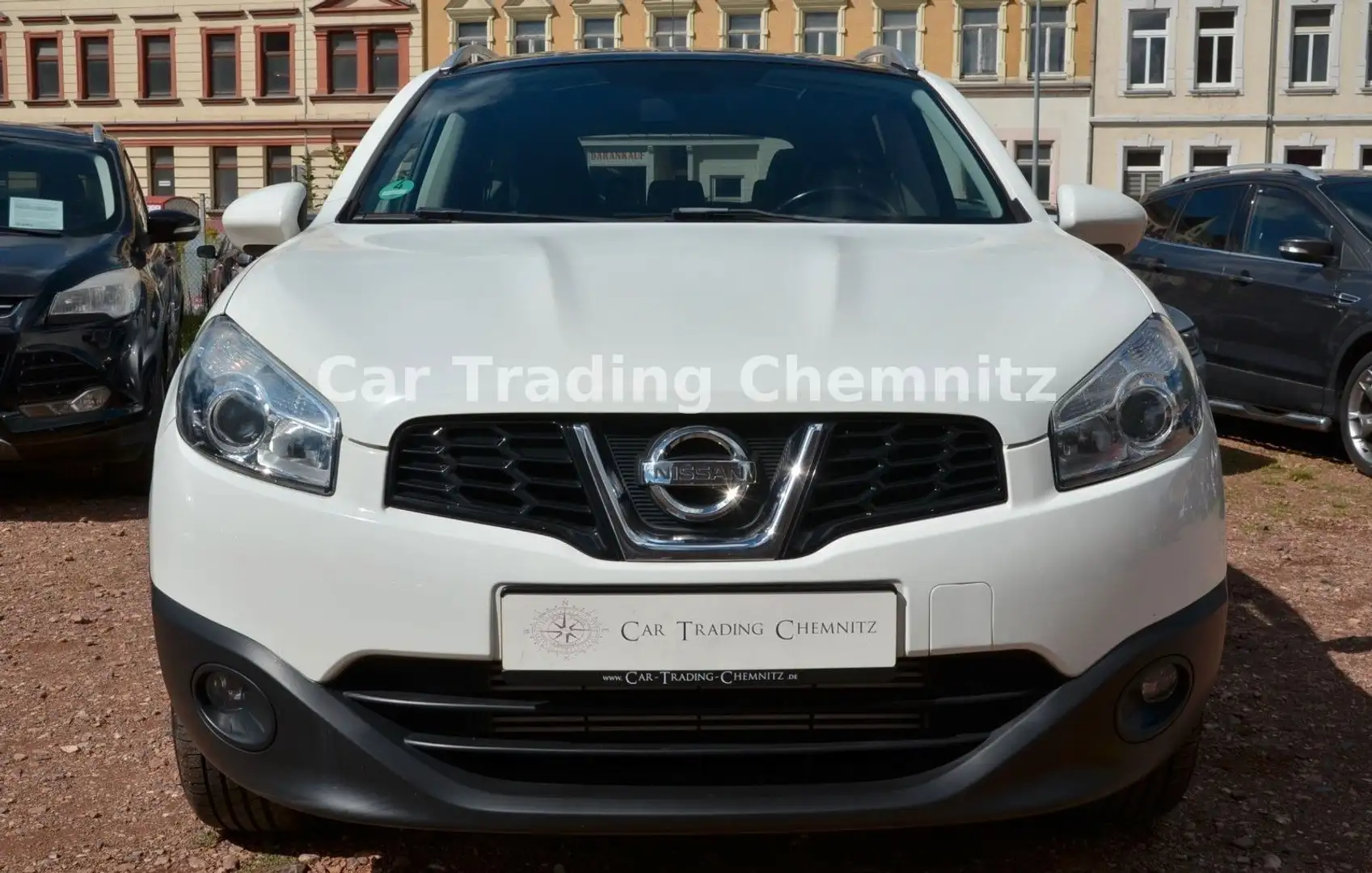 Nissan Qashqai+2 1.6 dCi Allrad 7 Sitze Navi Tüv neu bijela - 2