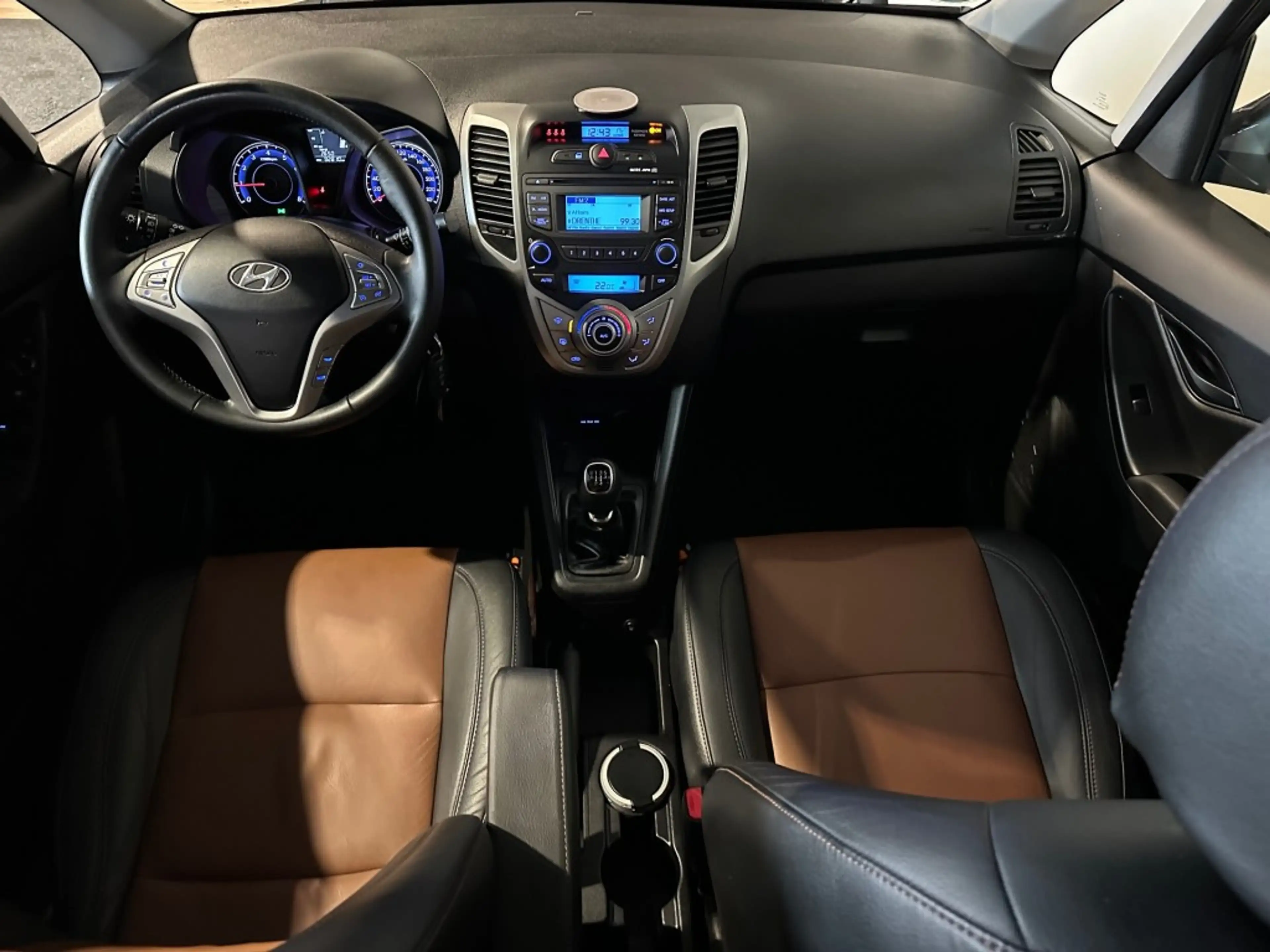 Hyundai iX20 1.4I PRO l NAP l CLIMATE l DEALERONDH l LEDER l CR — photo 14