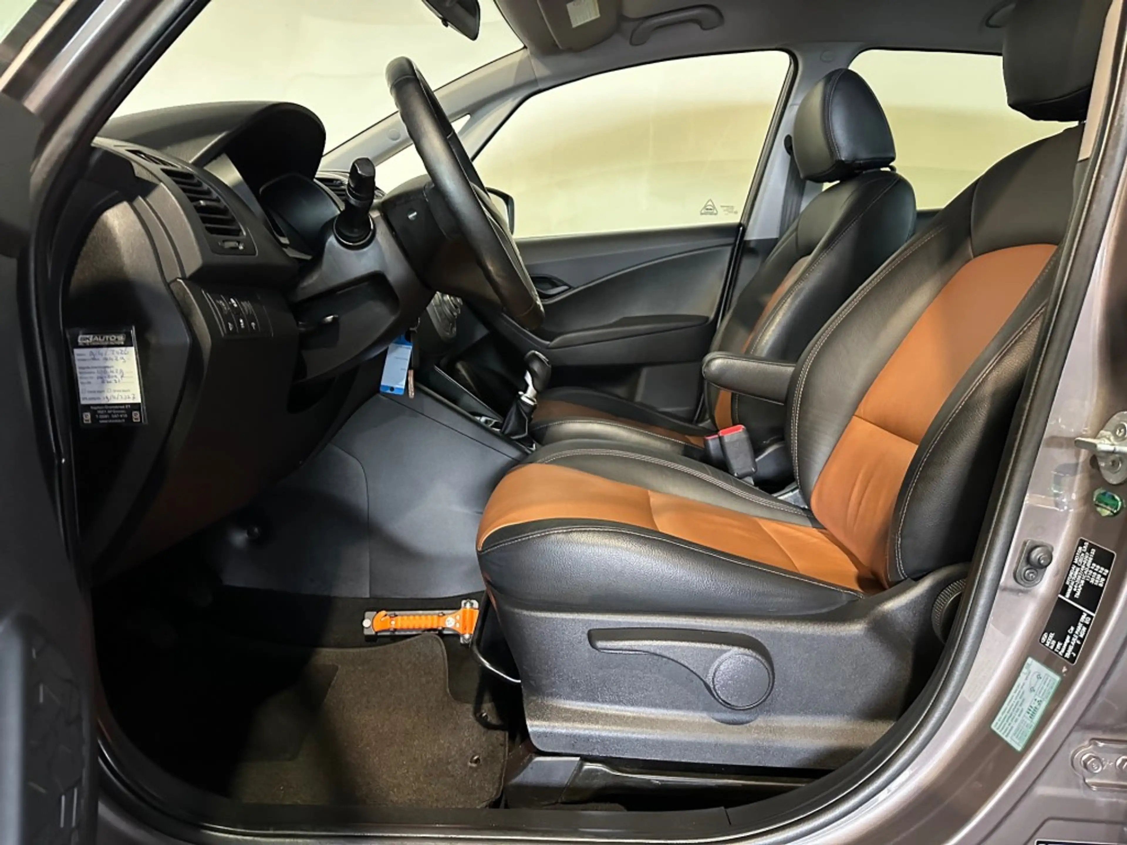Hyundai iX20 1.4I PRO l NAP l CLIMATE l DEALERONDH l LEDER l CR — photo 13