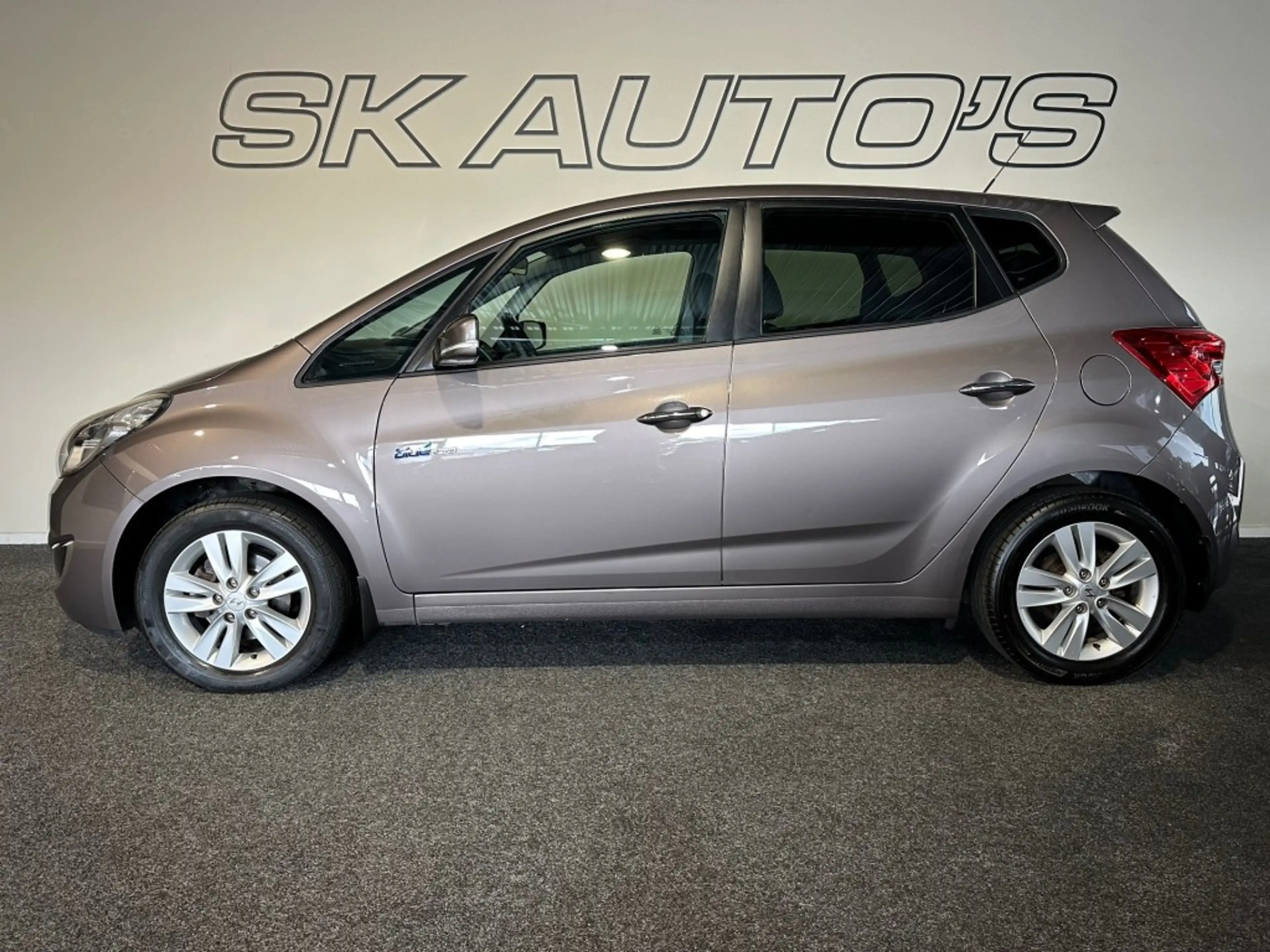 Hyundai iX20 1.4I PRO l NAP l CLIMATE l DEALERONDH l LEDER l CR — photo 9