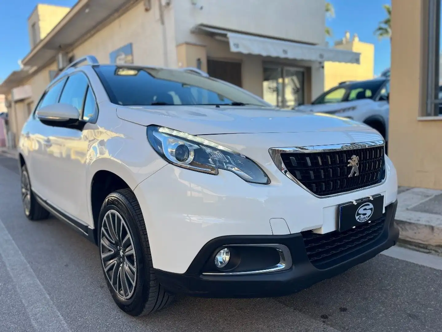 Peugeot 2008 1.2 82CV Active Blanc - 2