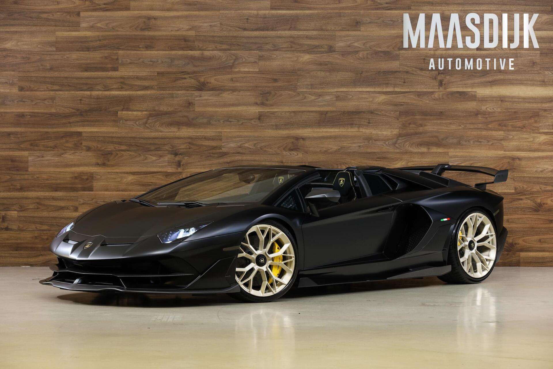 Lamborghini Aventador