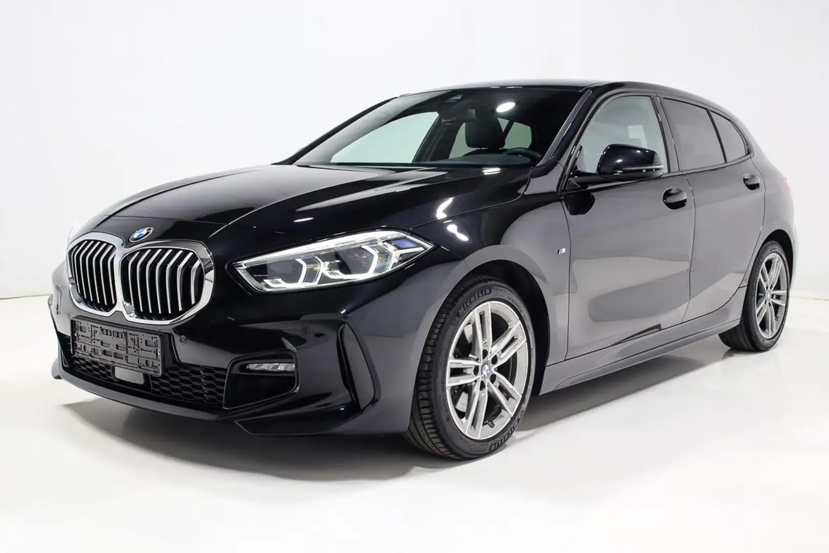 BMW 118 i PACK M LED GPS SEMI CUIR REGU RADAR JA17 Noir - 2