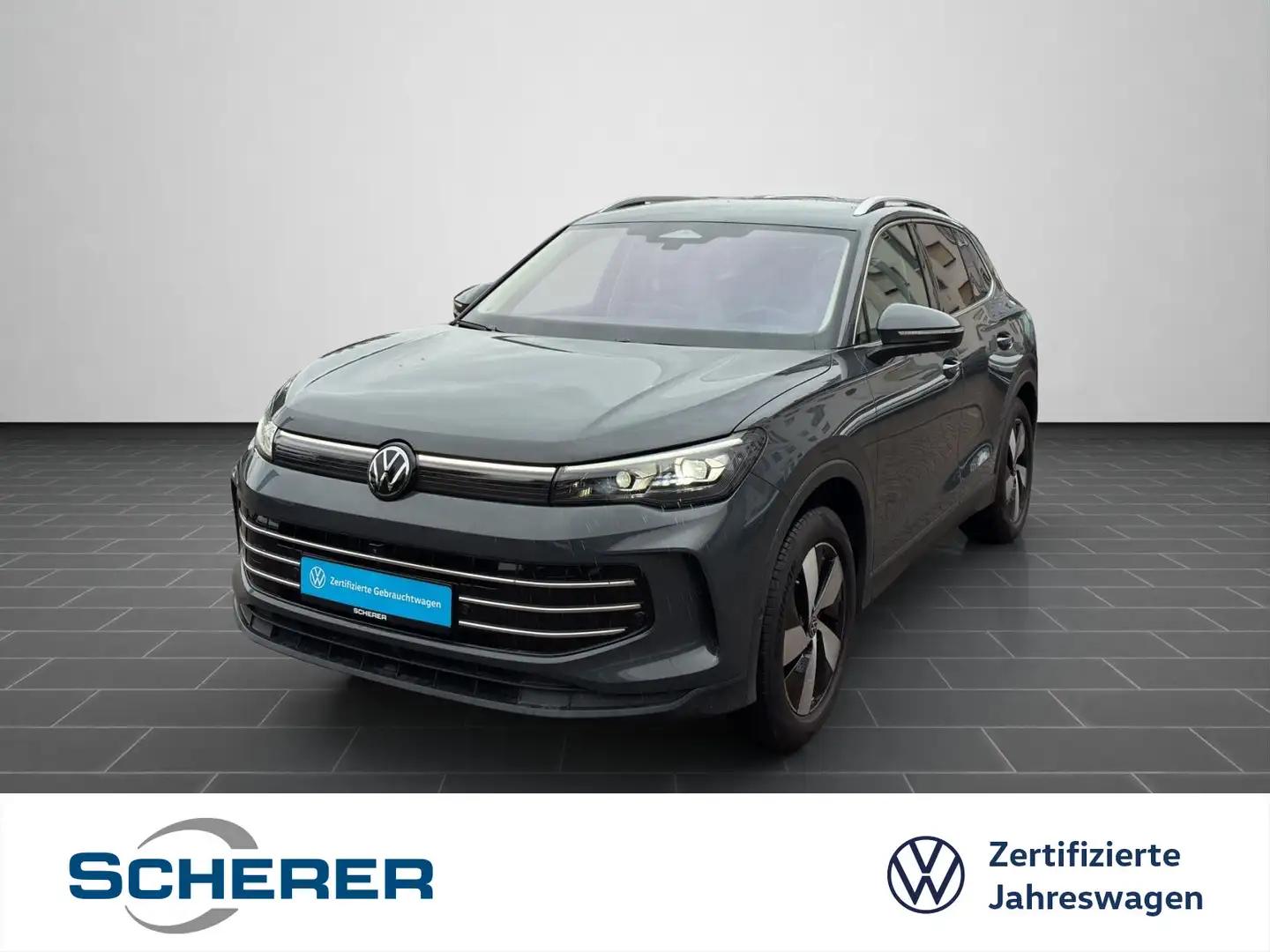 Volkswagen Tiguan ELEGANCE 1.5 eTSI DSG STHZ HUD NAVI AHK A Grau - 1