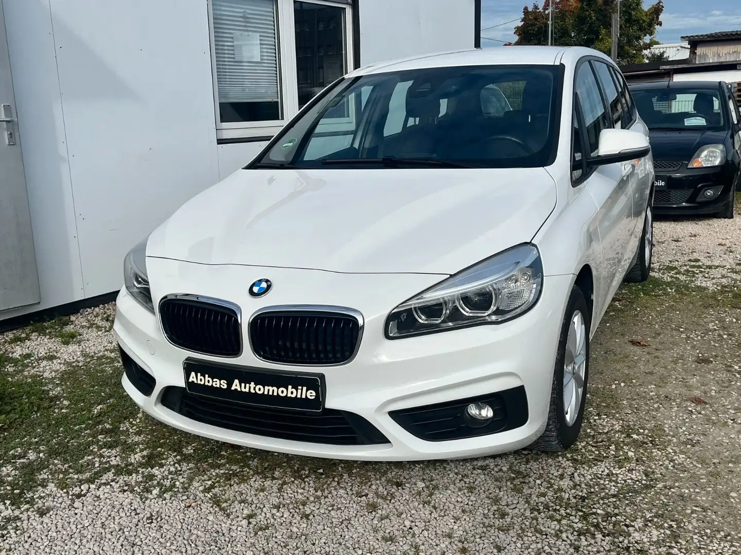 BMW 218 d Gran Tourer xDrive Advantage Wit - 1