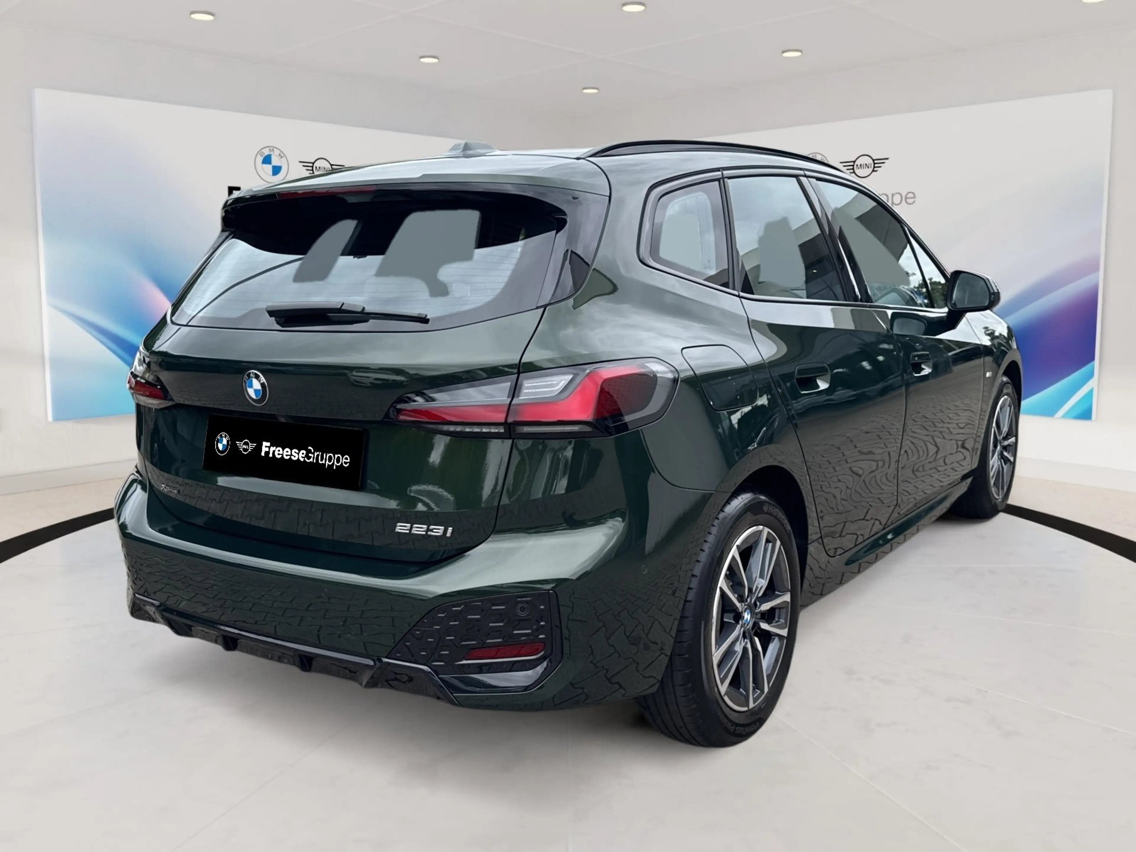 BMW 223 i Active Tourer xDrive AHK 360° HEAD-UP PANO RFK H — photo 6