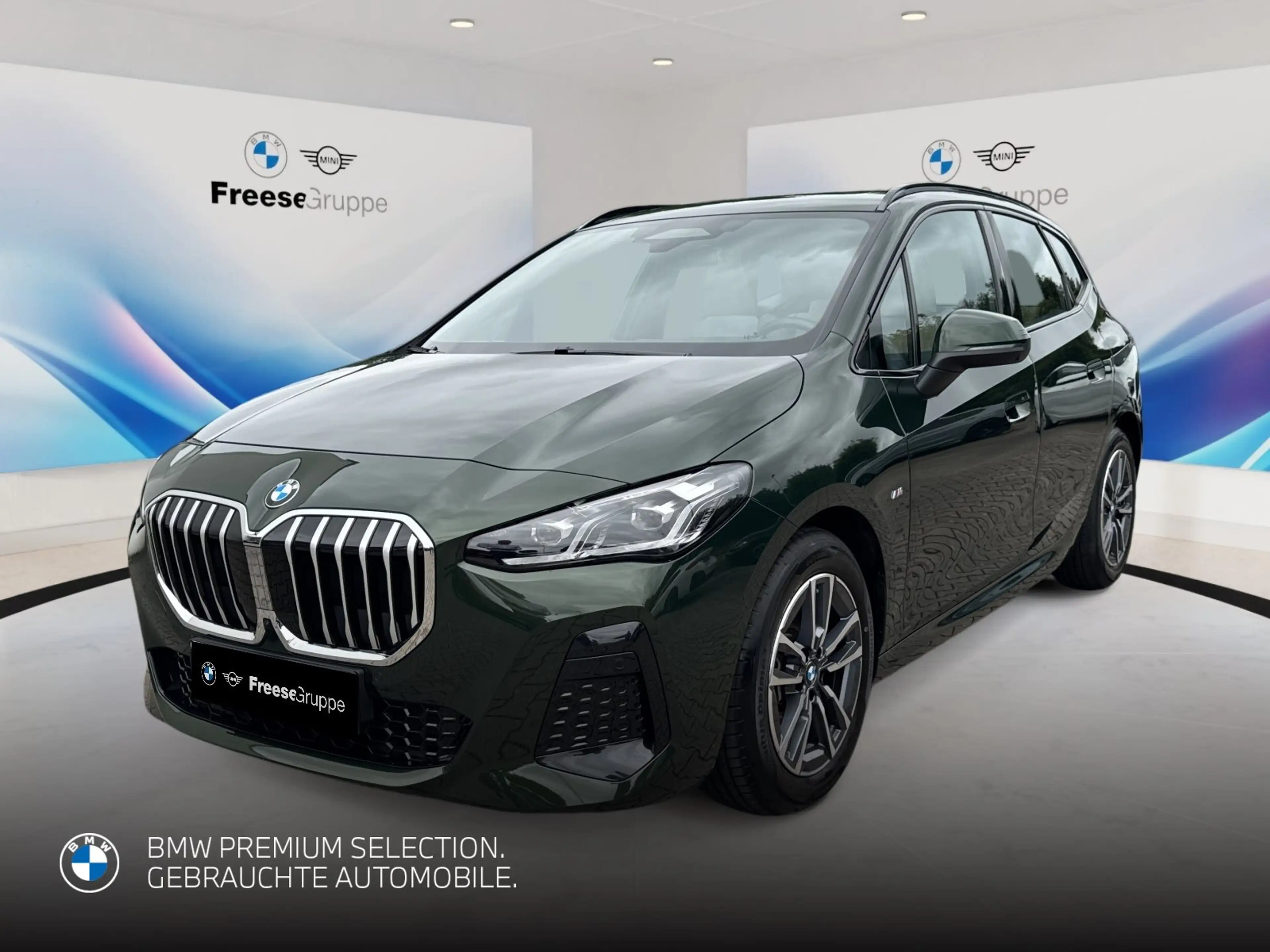 BMW 223 i Active Tourer xDrive AHK 360° HEAD-UP PANO RFK H