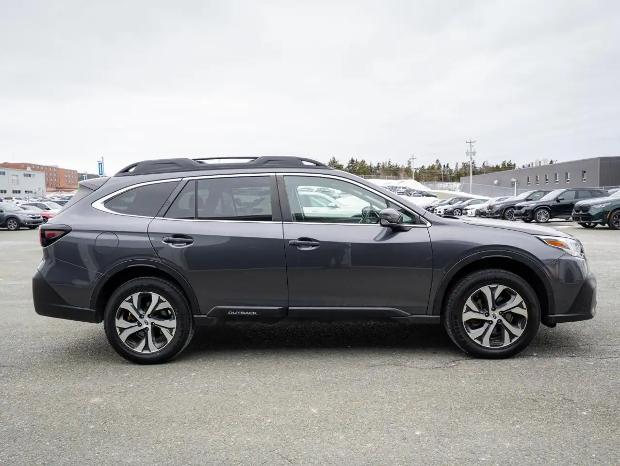 Subaru OUTBACK снимка Subaru OUTBACK