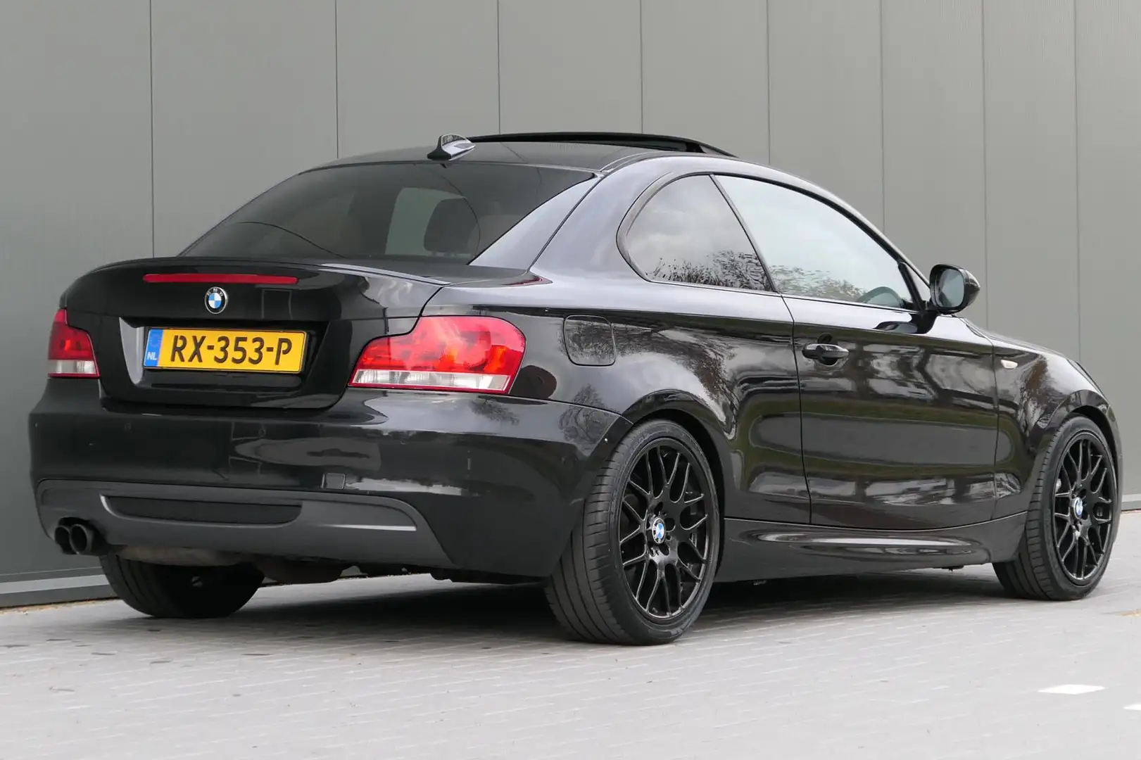 BMW 135 1-serie Coupé 135i M-Sportpakket Schuifdak Harman/ Noir - 2