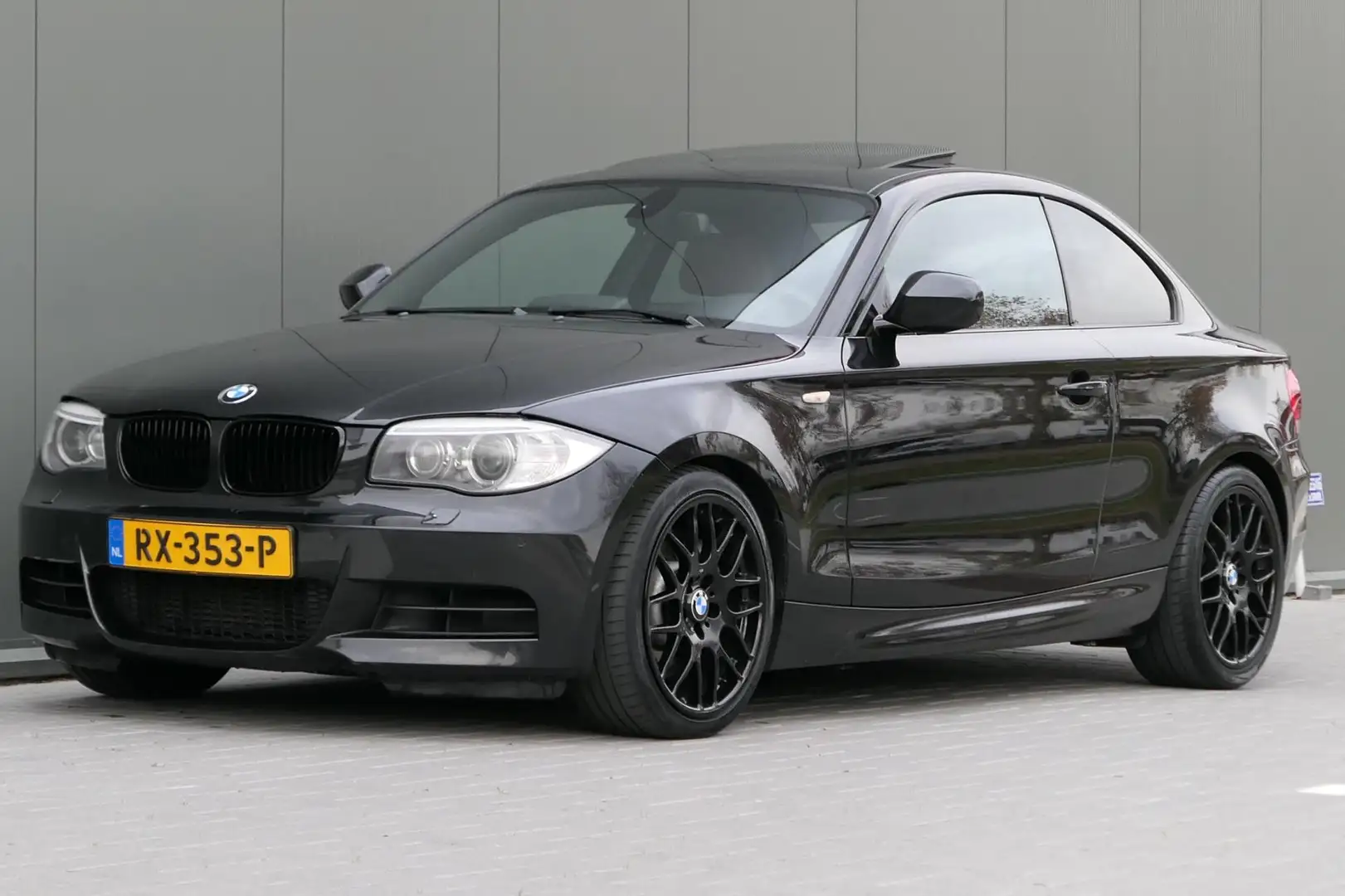 BMW 135 1-serie Coupé 135i M-Sportpakket Schuifdak Harman/ Noir - 1