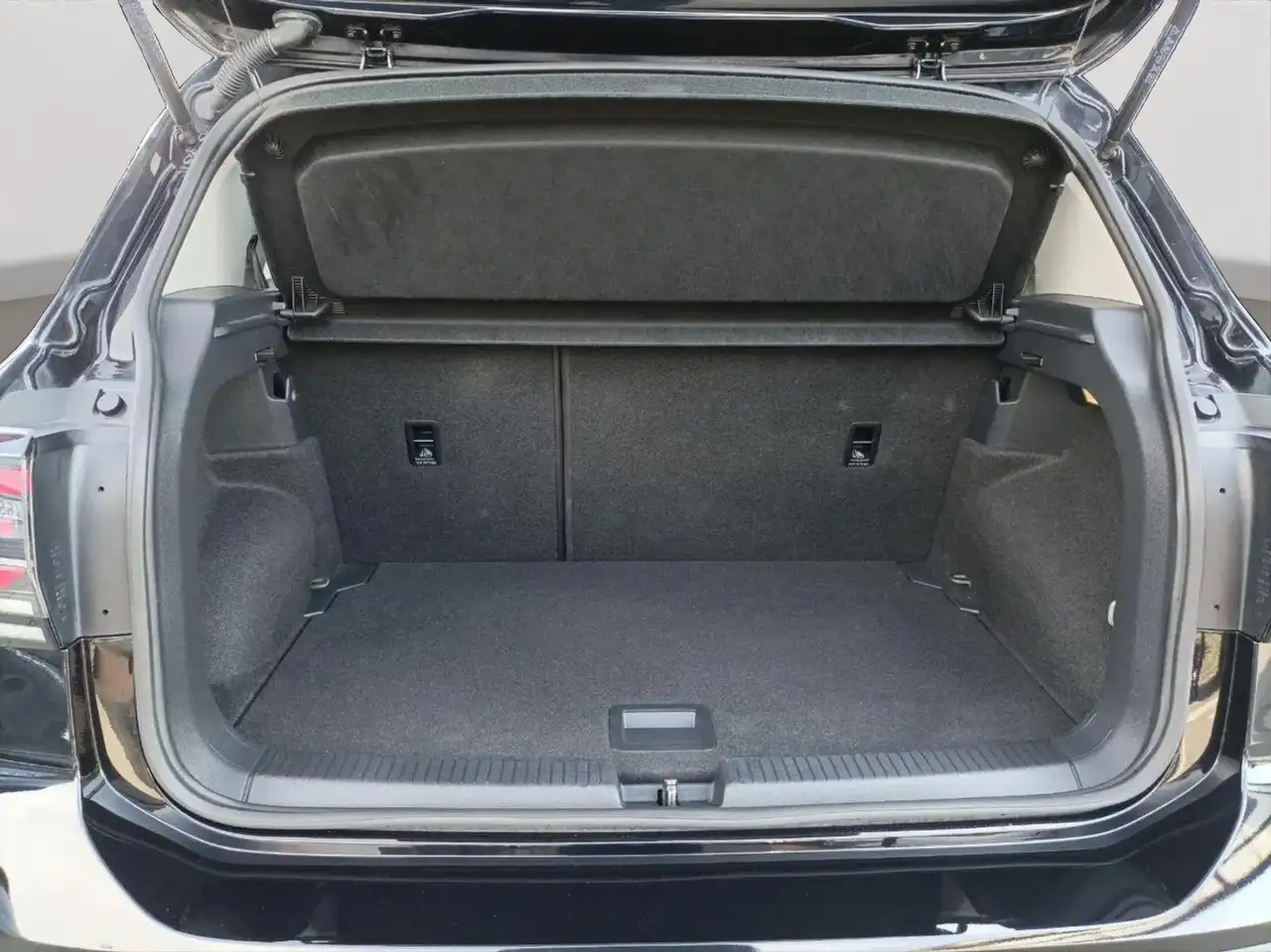 Volkswagen T-Cross 1.0 TSI 85kW Life DSG 12