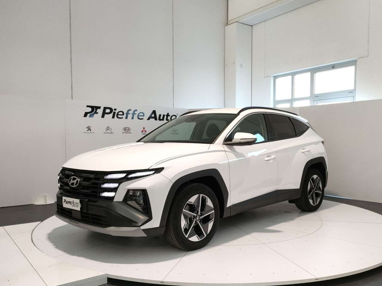 Hyundai TUCSON PE 1.6CRDI DCT 136 48V BUSINESS