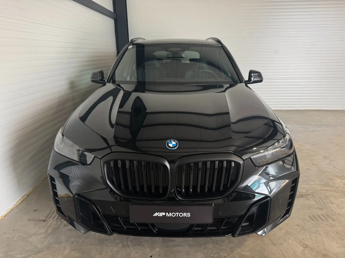 BMW X5 50e M-PRO / TRAVEL / INNO / M-SEAT / 22" Schwarz - 2