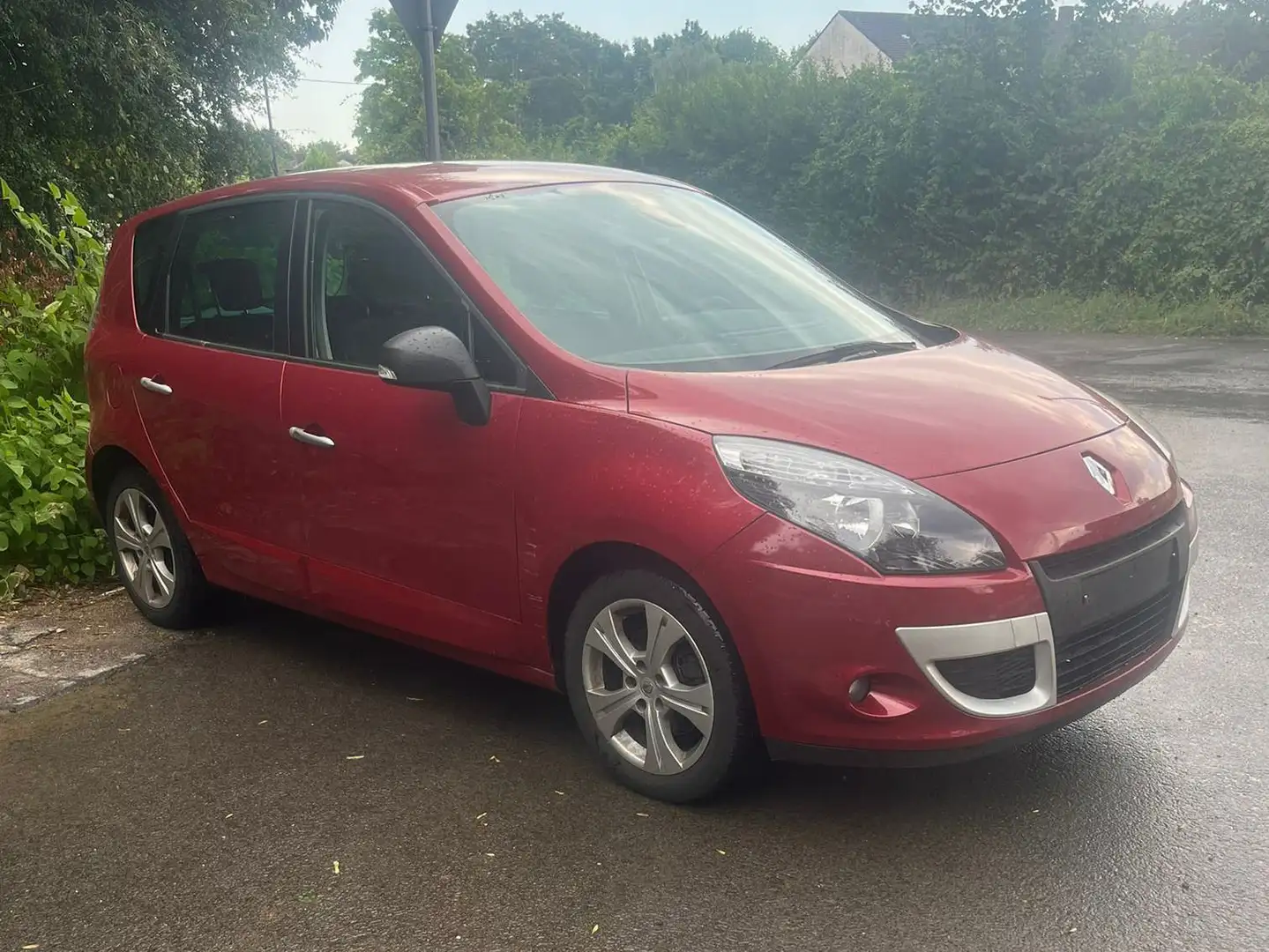 Renault Scenic Dynamique Rot - 2