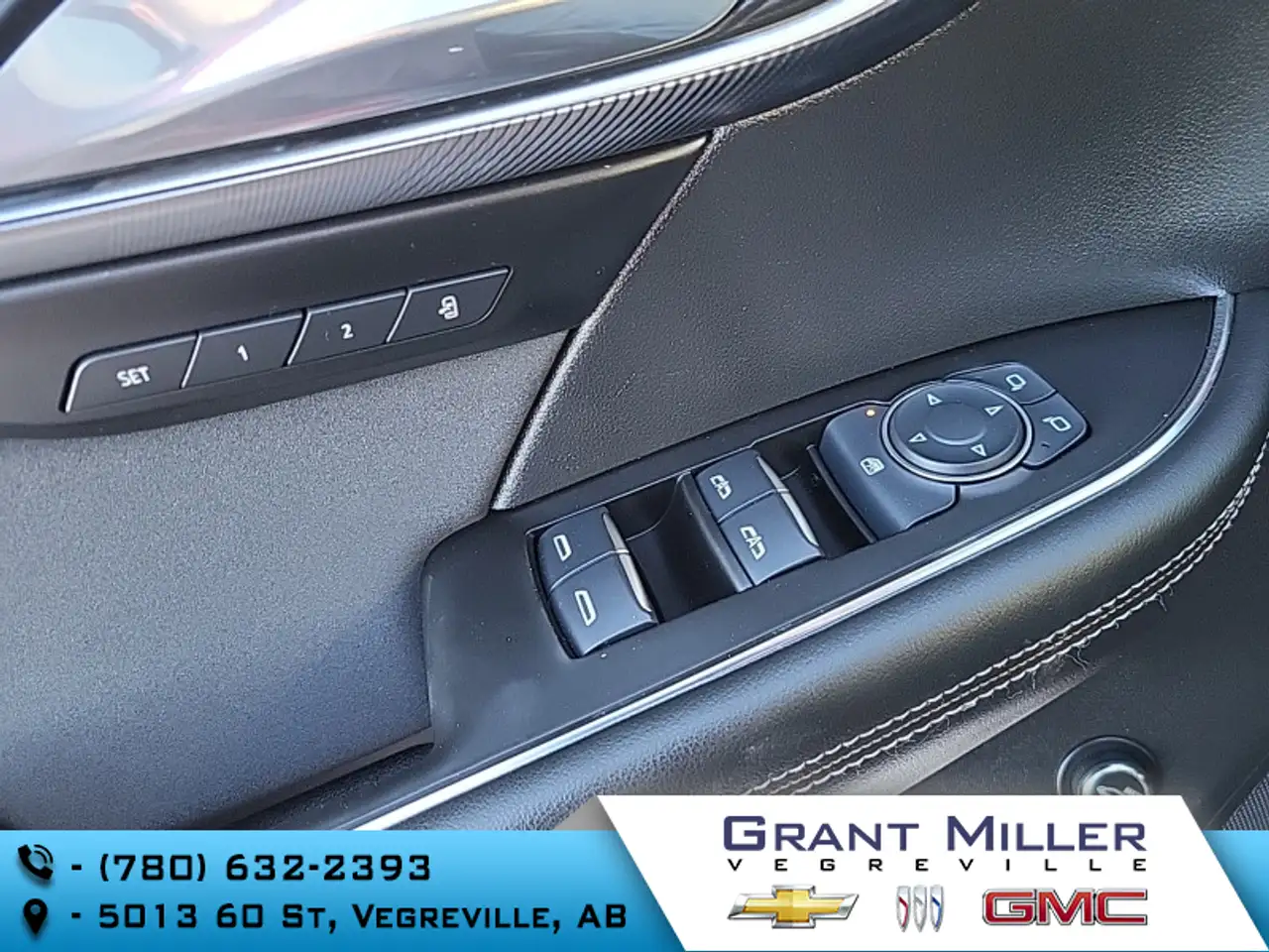 Buick Envision photo Buick Envision