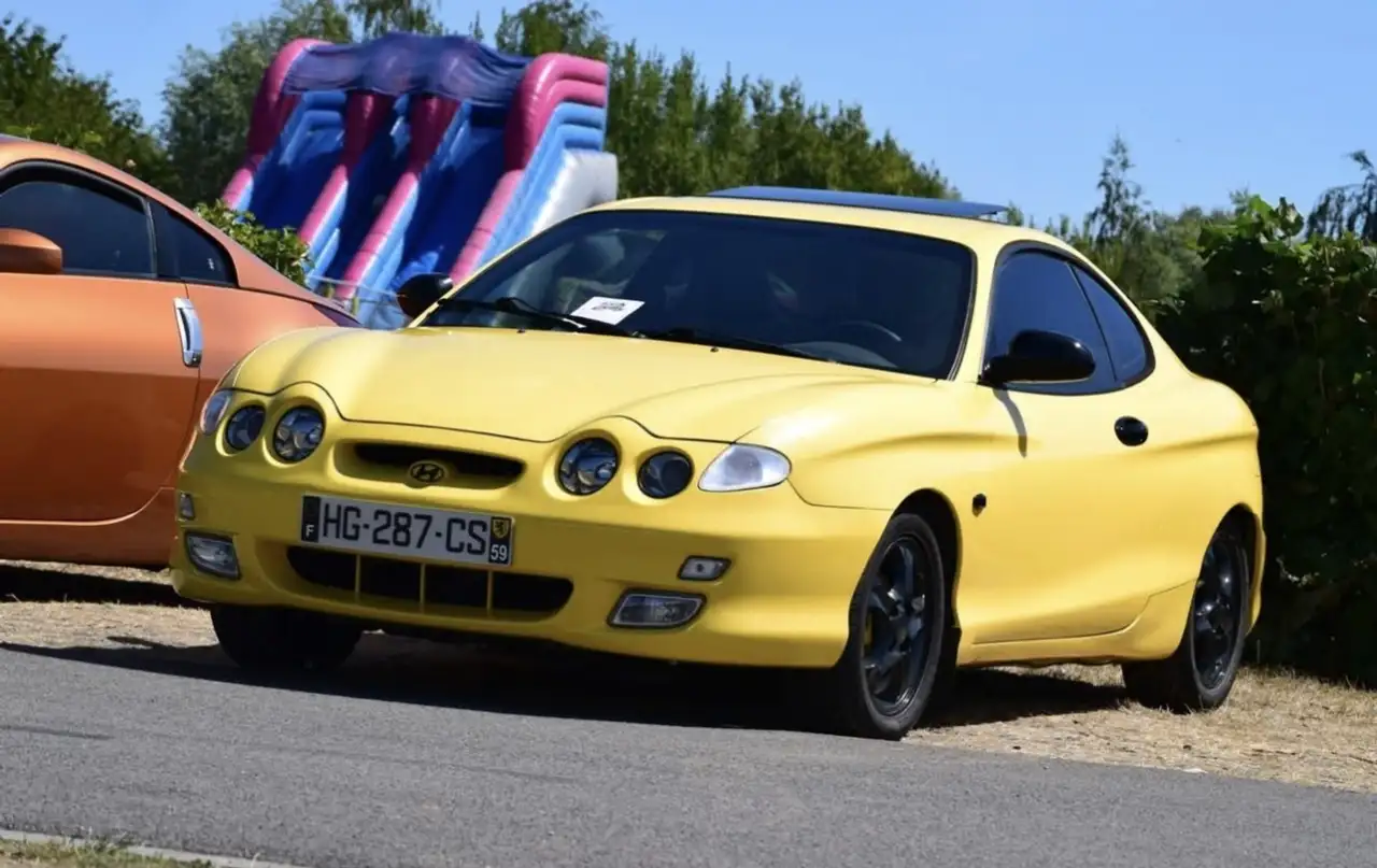 Hyundai Coupe