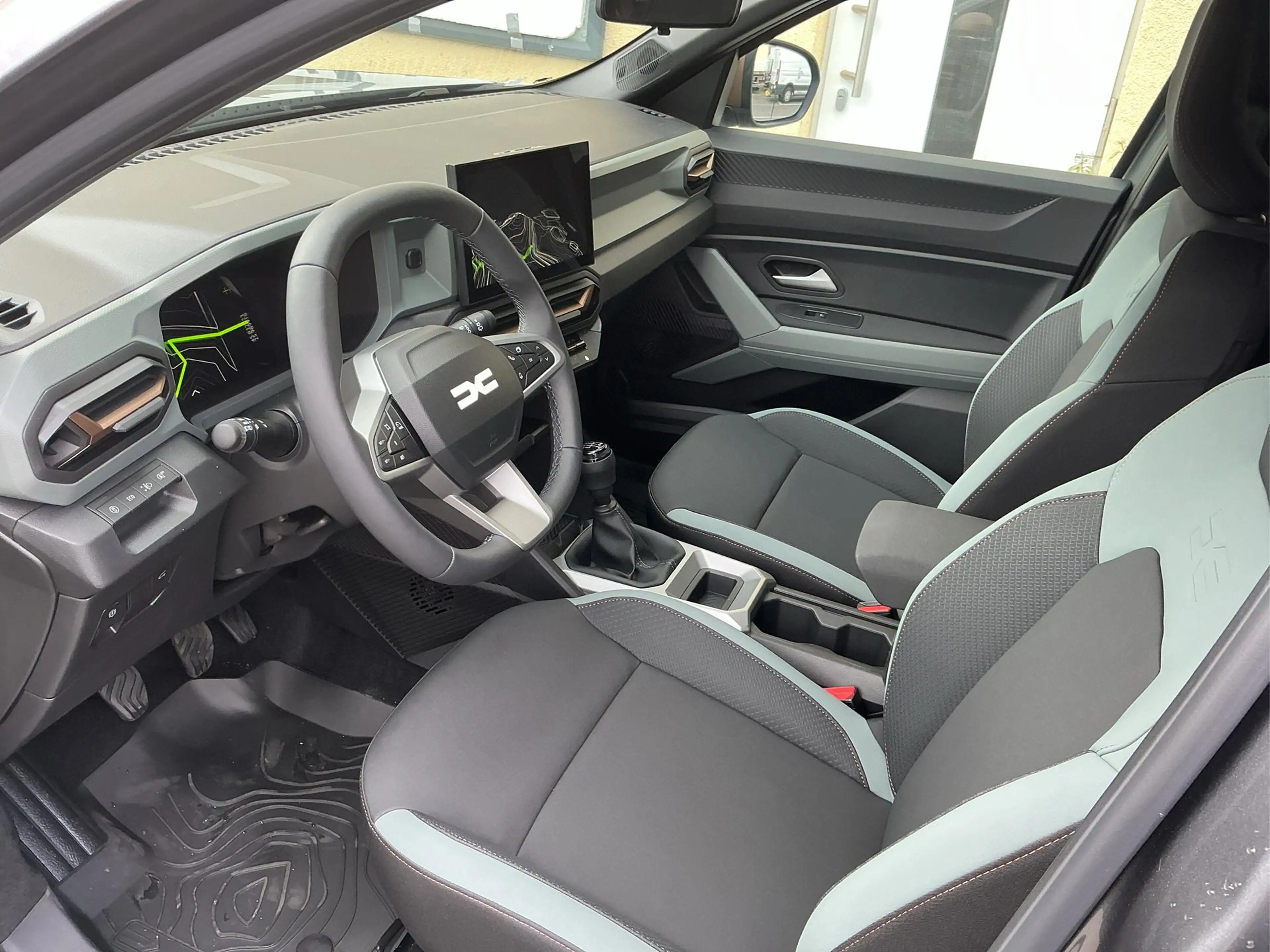 Dacia Bigster Extreme Hybrid-G 150 4x4 Kamera Toter Winkel As... — photo 12