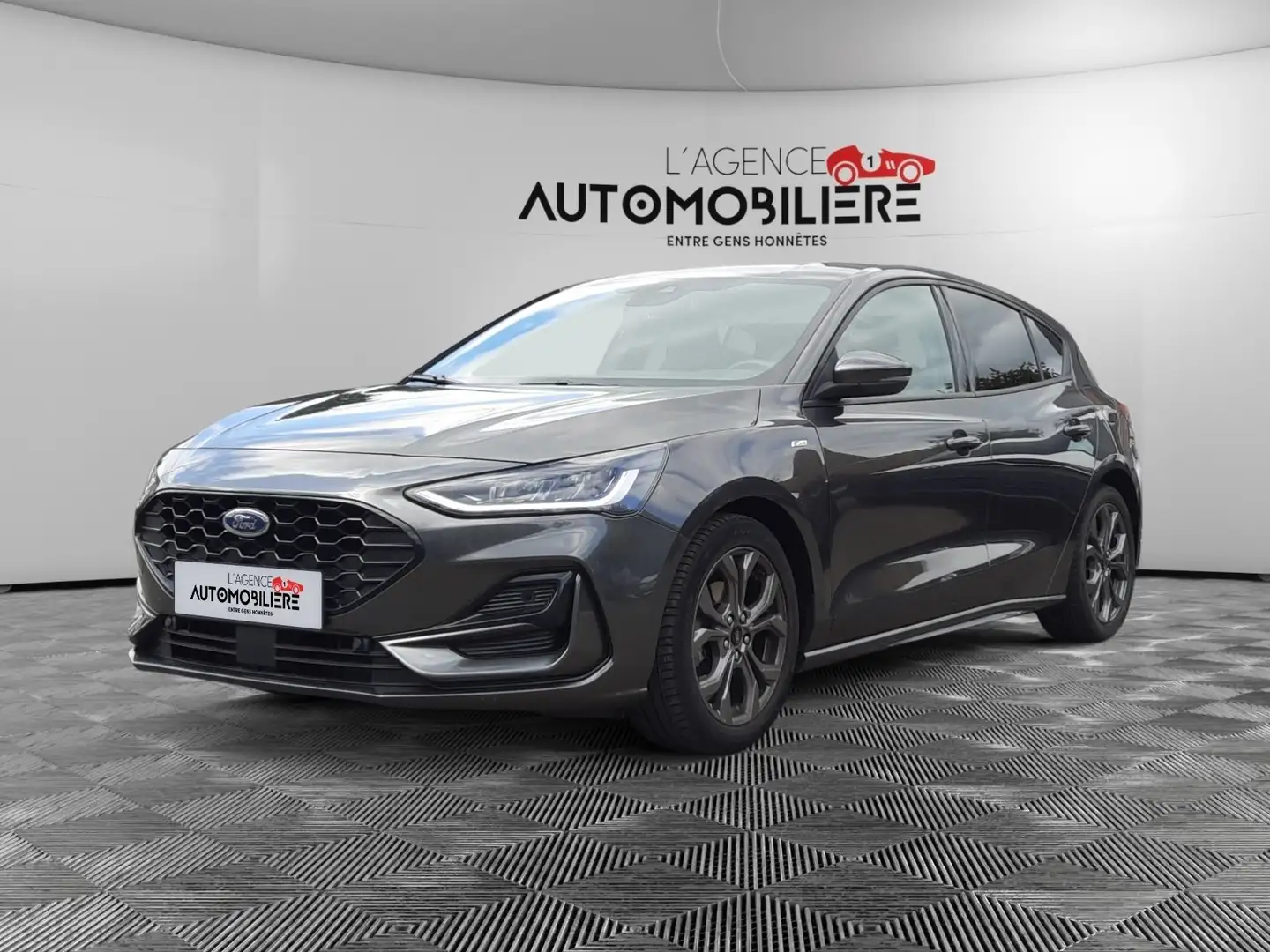 Ford Focus 1.0 EcoBoost ST-Line 125Ch/ Garantie 12 Mois Gris - 1