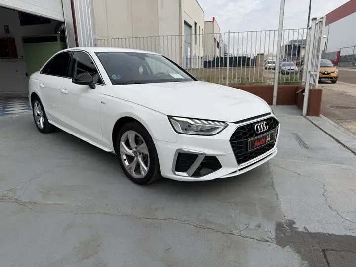 Audi A4 2020, foto 3