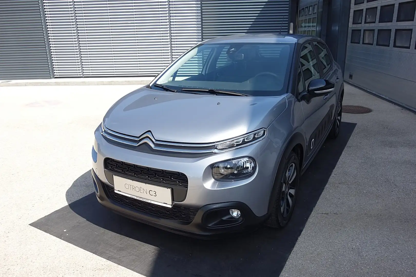 Citroen C3 PureTech 83 S&S 5-Gang-Manuell Feel Silber - 2