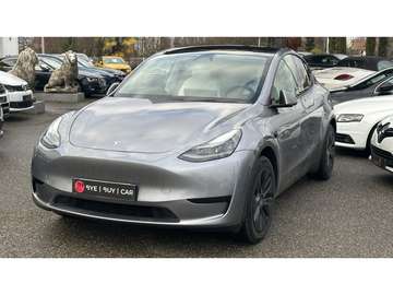 Model Y RWD  Standard