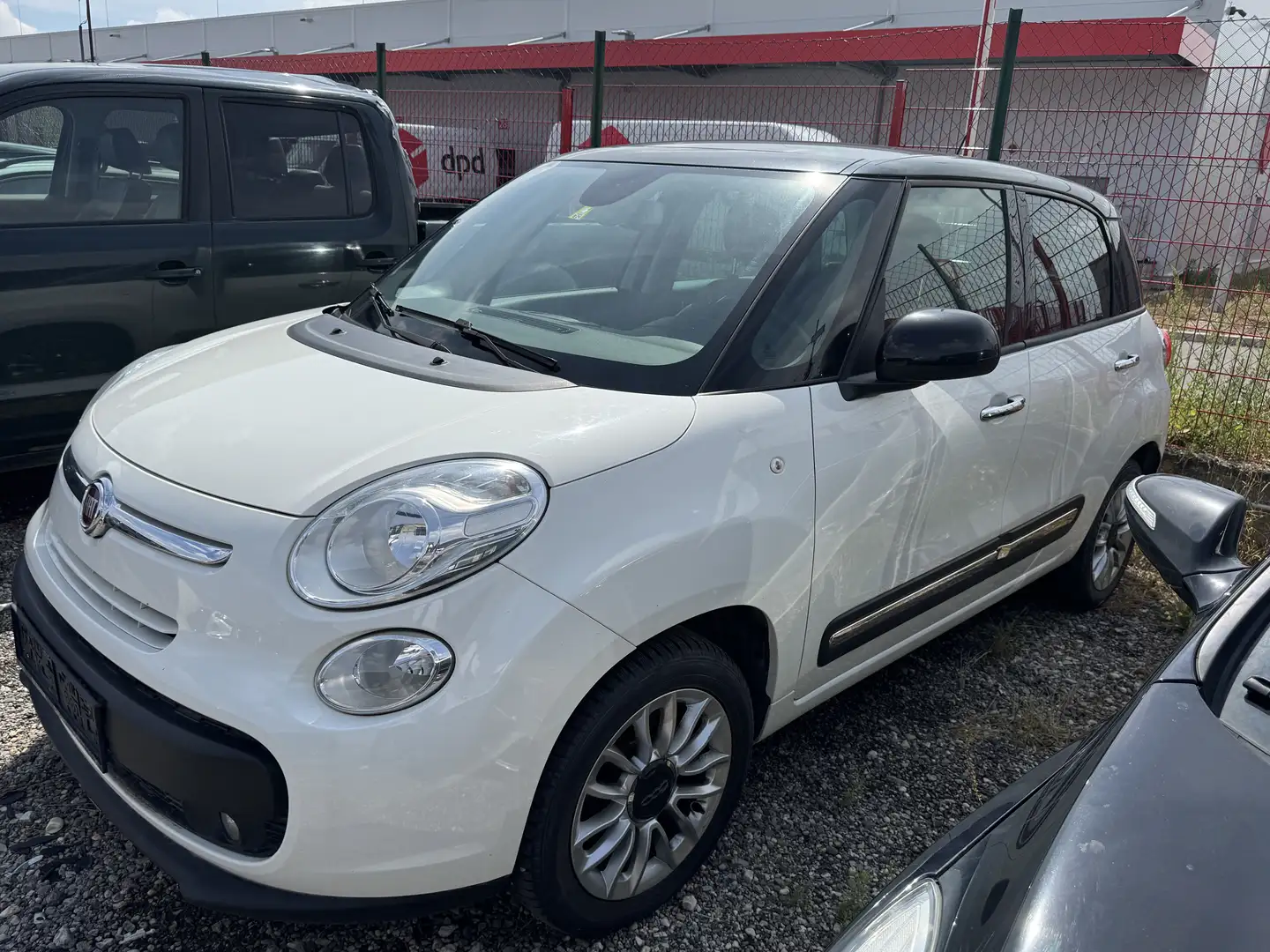 Fiat 500L Lounge Weiß - 2