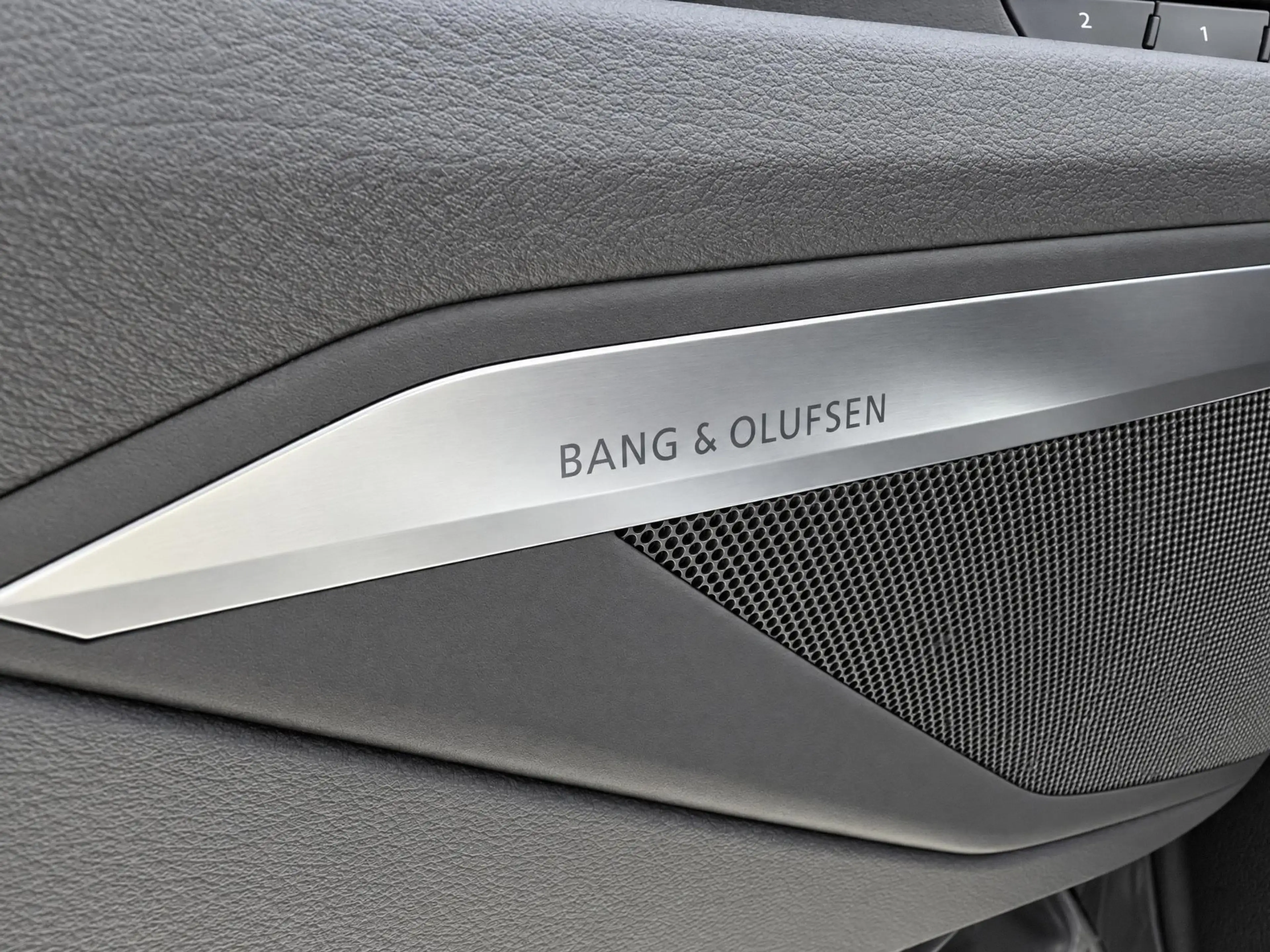 Audi e-tron 55 408pk Quattro S edition 95 kWh · SOH 97% · Pano — photo 10
