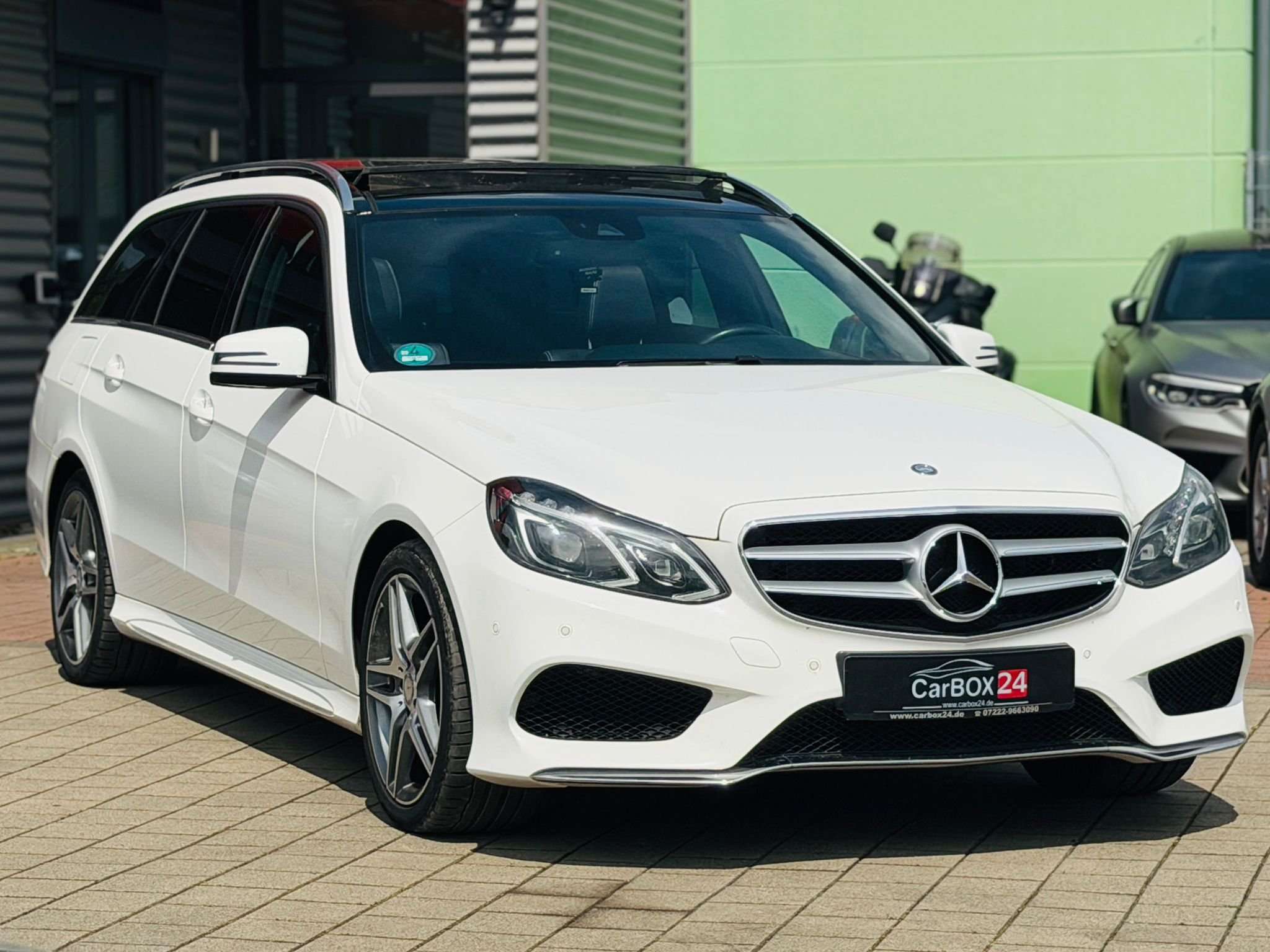 Second hand Mercedes Benz E-Class 300
